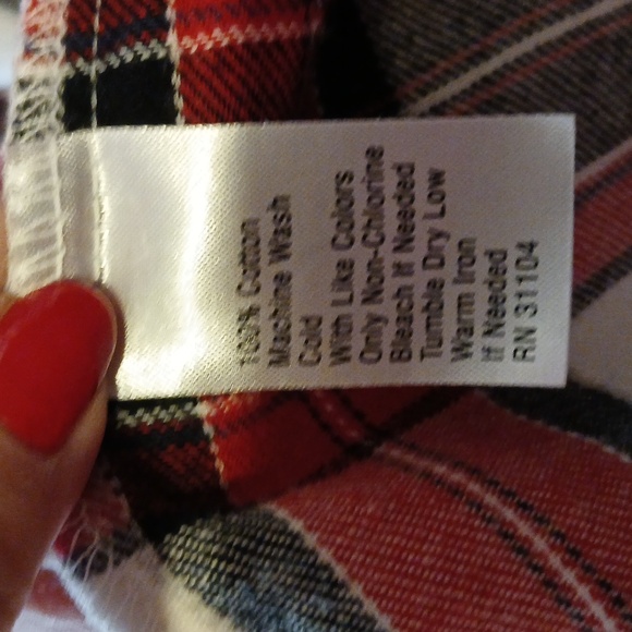 TrueCraft Men's Tartan Flannel Button Down Shirt In Red/White/Grey - Picture 5 of 5